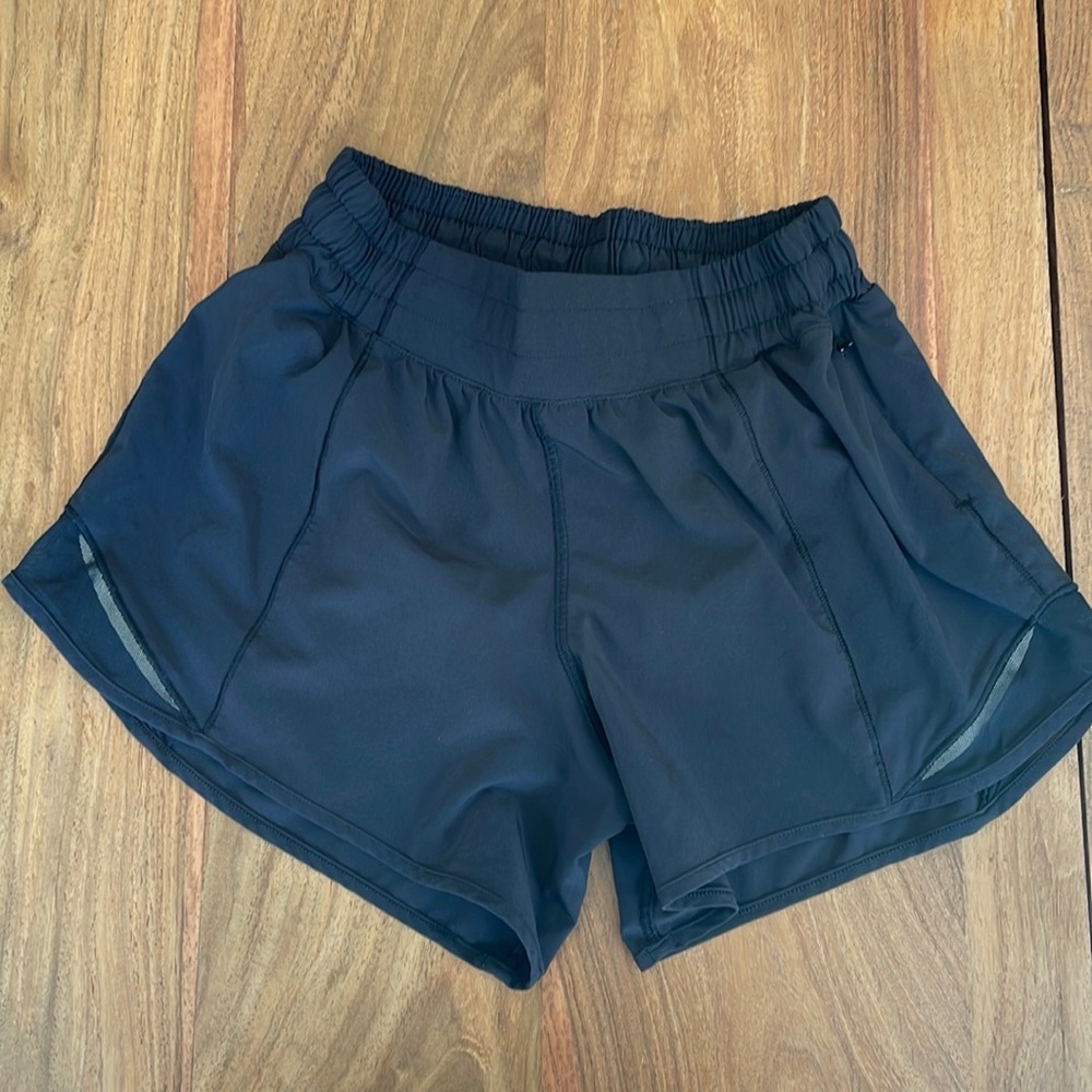 Lululemon Hotty Hot LR short, 4 inch, lined.